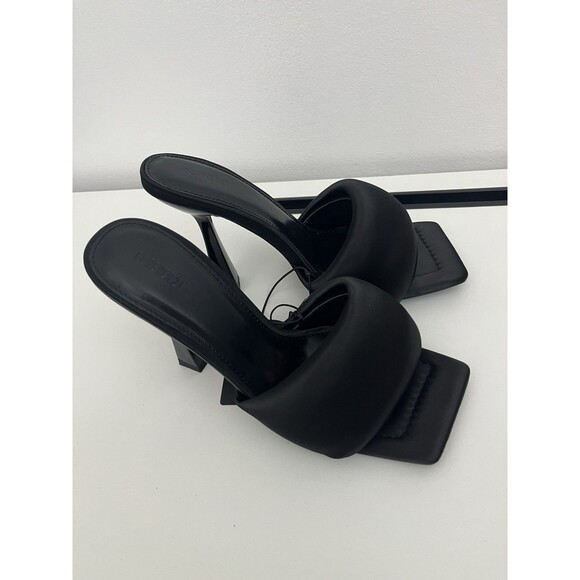 Forever 21 Women’s Sandals Heels Black Square Open Toe Size 7.5 - Picture 1 of 12